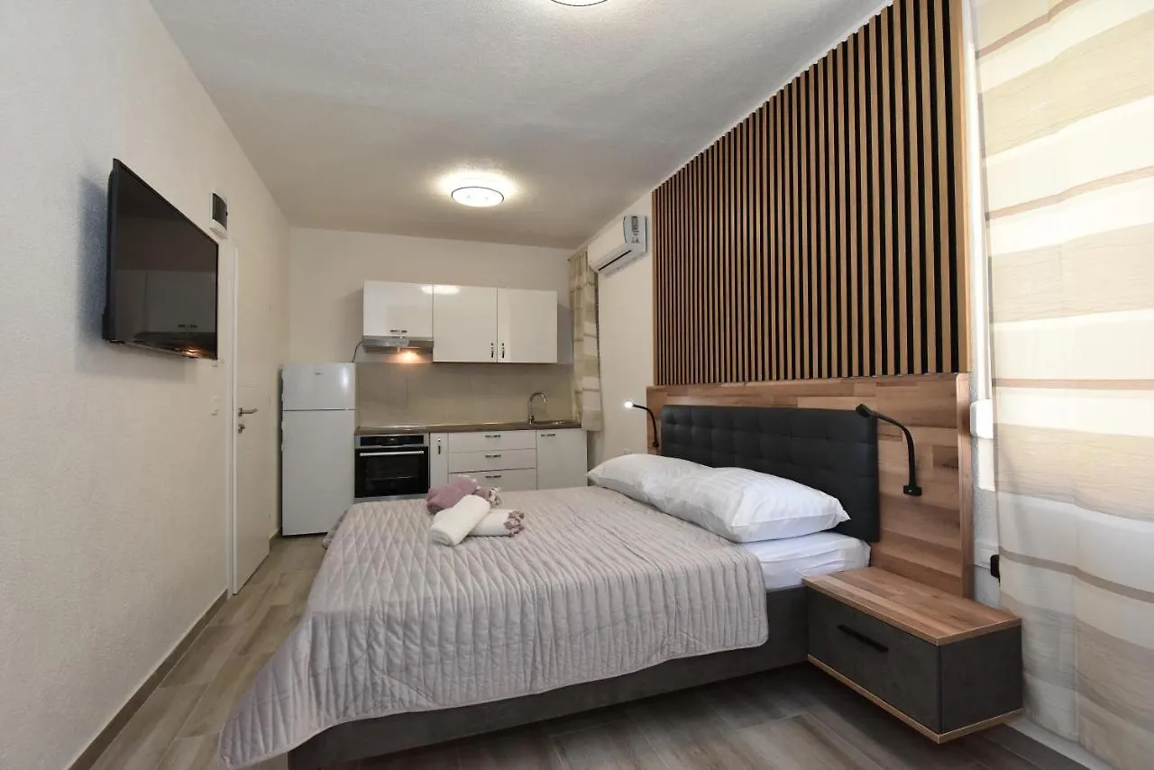 Apartman Sofia'S Studio & Room