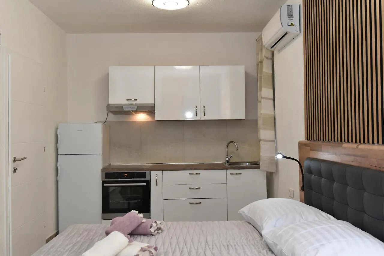 Apartman Sofia'S Studio & Room